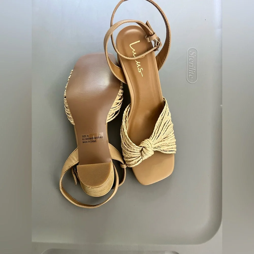 NEW LULUS Jaylea Raffia Sandals